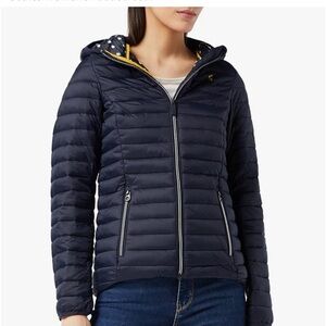 Joules woman’s padded jacket. Navy Size 8